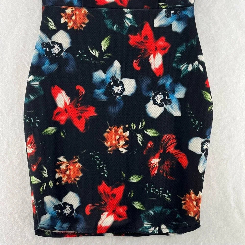 Pull&Bear Sheath Dress EUR S MEX 26 US 4 Mini Floral Sleeveless Back Zip Black - Picture 3 of 11